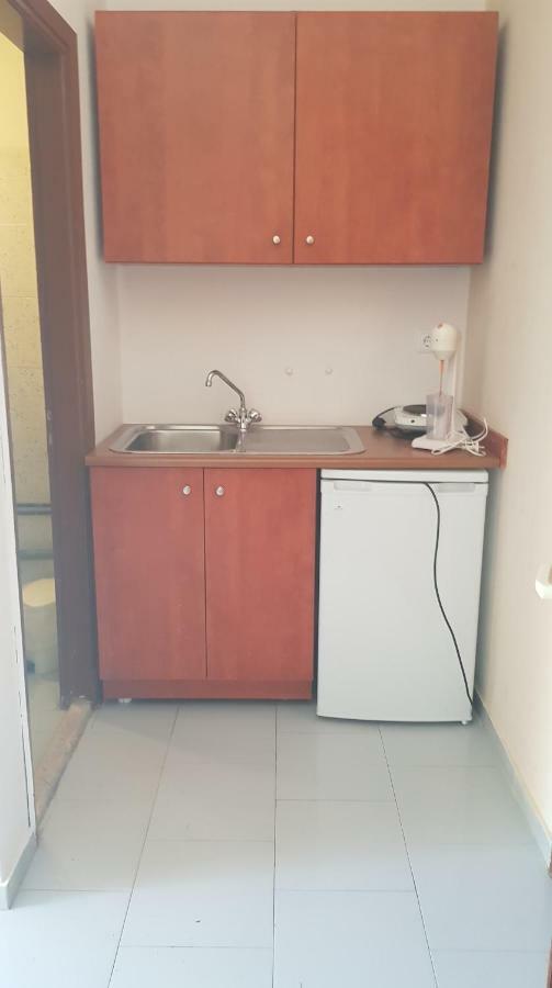 Athina Apartments Tolo Bagian luar foto